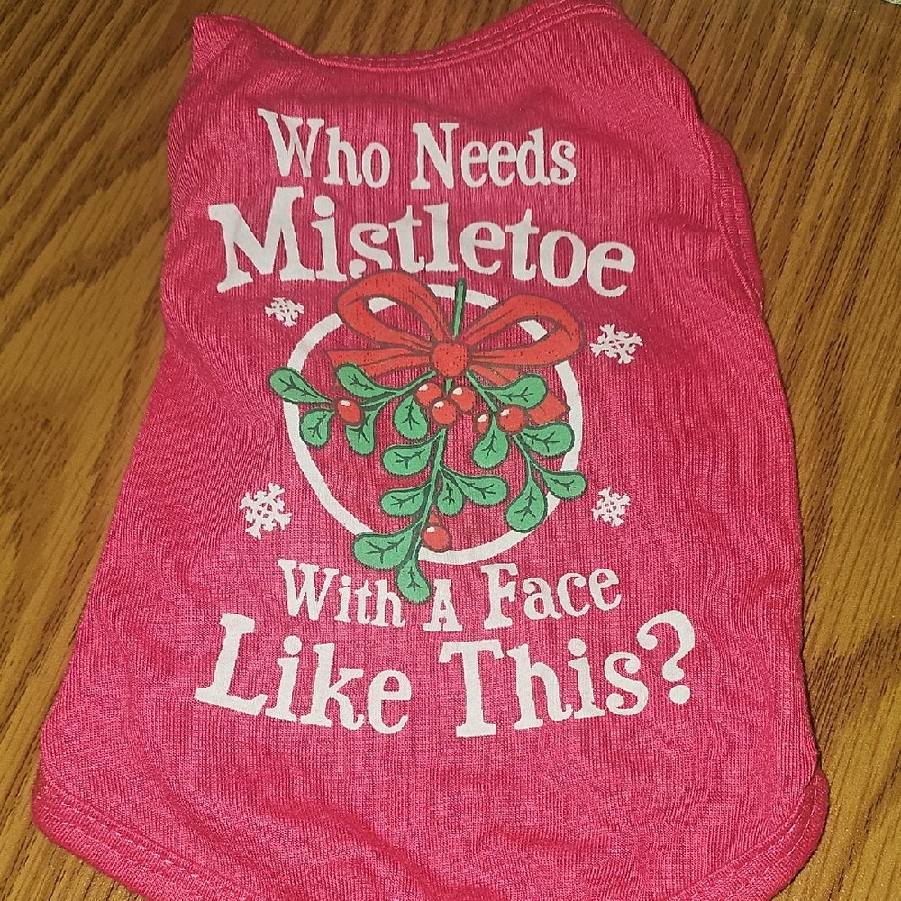 Born To Be Loved Hot Pink Dog Shirt with Mistletoe Design Size Small